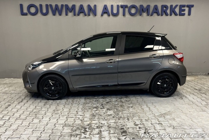 Toyota Yaris 1.5 AT SELECTION 2017
