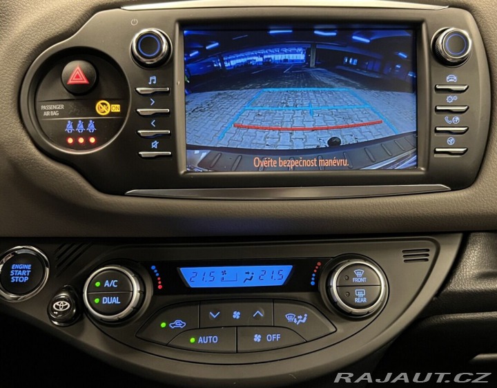 Toyota Yaris 1.5 AT SELECTION 2017