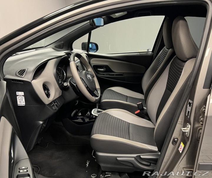 Toyota Yaris 1.5 AT SELECTION 2017