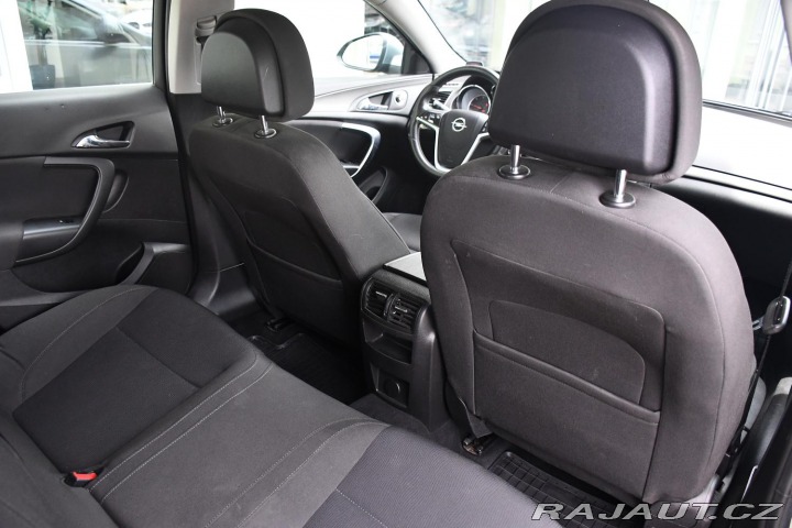Opel Insignia 2.0CDTi 2011
