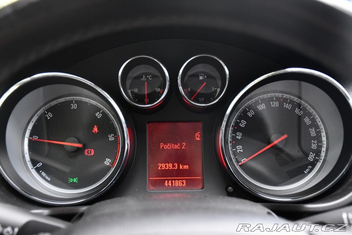Opel Insignia 2.0CDTi 2011