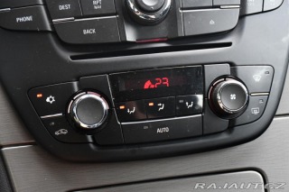 Opel Insignia 2.0CDTi 2011