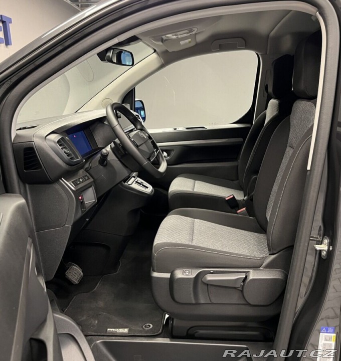 Toyota ProAce Verso L2 2.0D 8AT Family Webast 2025