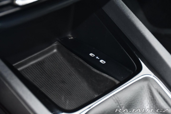 Škoda Octavia 2,0TDI AMBITION ČR 2xKOLA 2022
