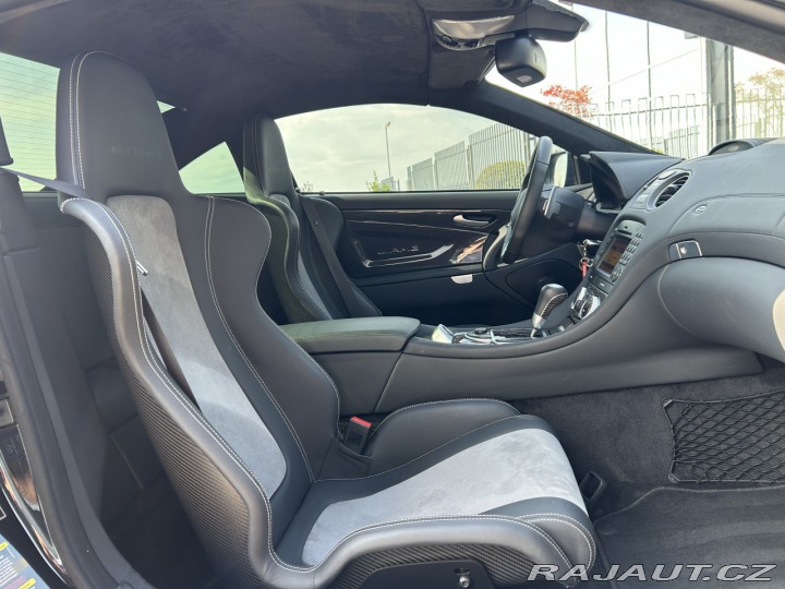 Mercedes-Benz SL 65 AMG Black Series / 1OF 2010