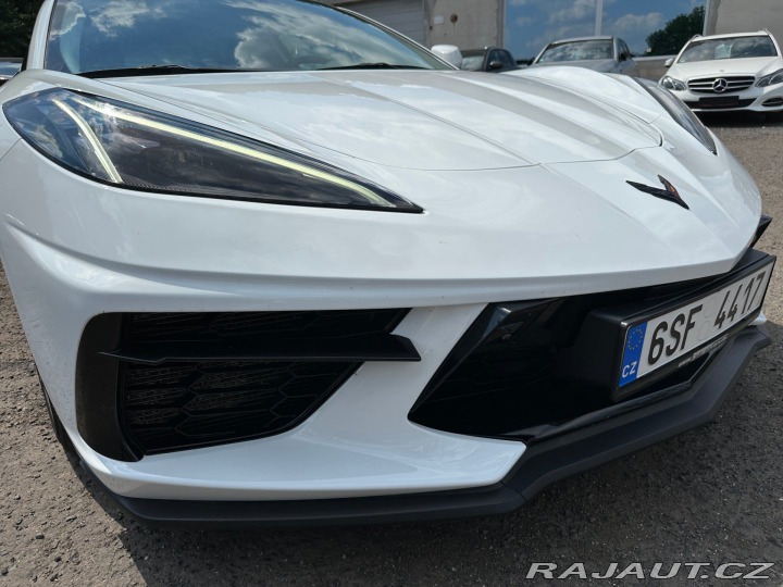 Chevrolet Corvette C8 Stingray 6.2 V8 354kW 2022