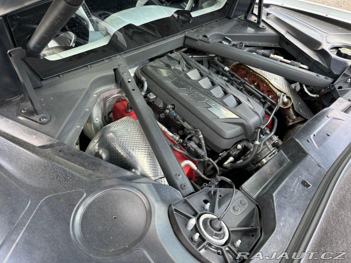 Chevrolet Corvette C8 Stingray 6.2 V8 354kW 2022