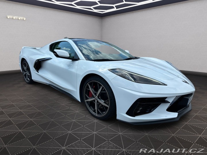Chevrolet Corvette C8 Stingray 6.2 V8 354kW 2022