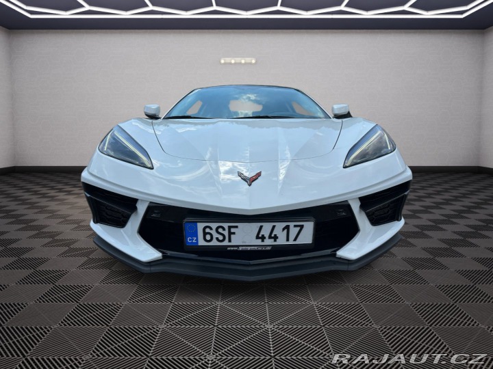 Chevrolet Corvette C8 Stingray 6.2 V8 354kW 2022