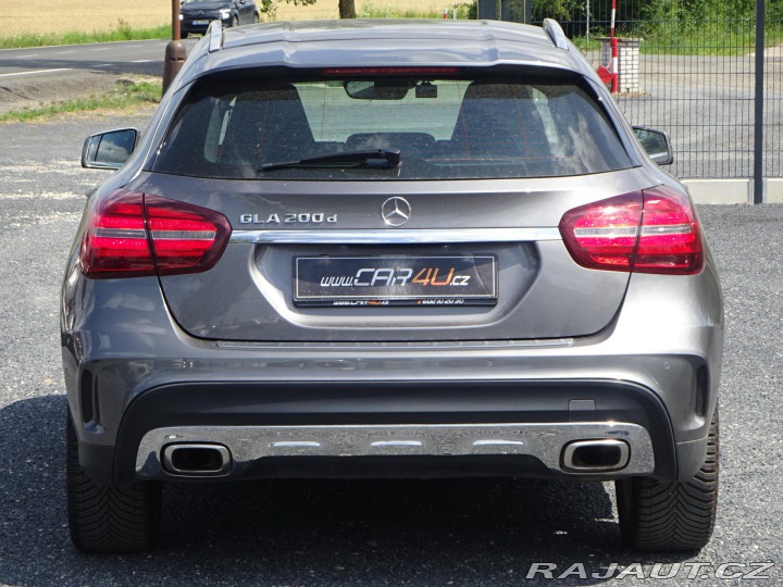 Mercedes-Benz GLA 200 CDI AMG Paket LED SER 2018