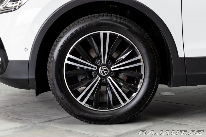Volkswagen Tiguan 1.5 TSI ELEGANCE*ACC*DPH* 2022