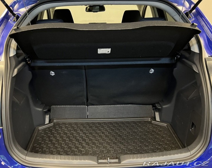 Toyota Yaris 1.5 Hybrid AT STYLE 2025