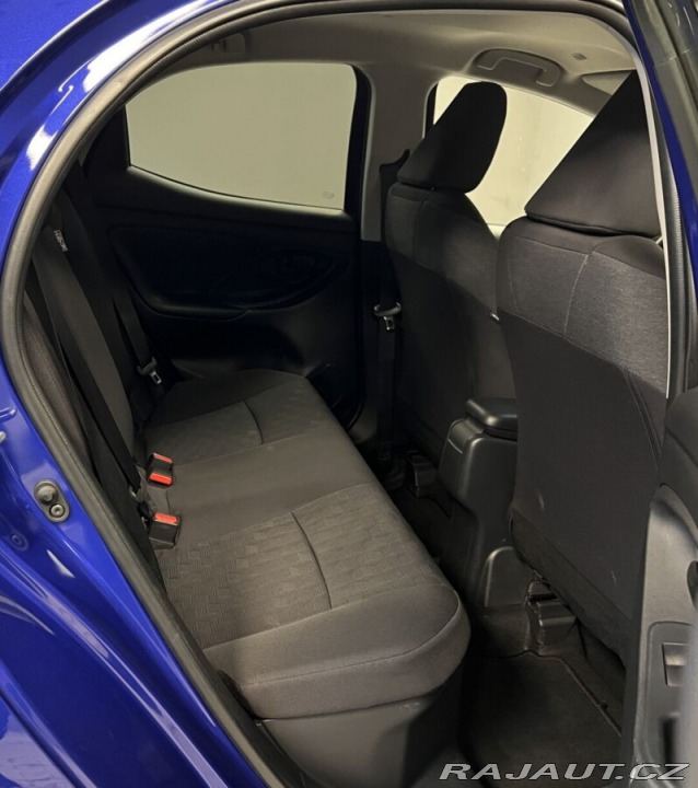 Toyota Yaris 1.5 Hybrid AT STYLE 2025