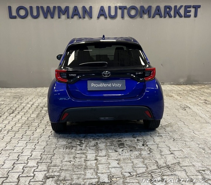 Toyota Yaris 1.5 Hybrid AT STYLE 2025