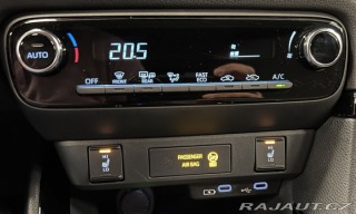 Toyota Yaris 1.5 Hybrid AT STYLE 2025