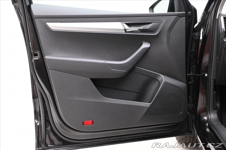 Škoda Karoq 2,0 TDI 85 kW Clever NAVI 2022