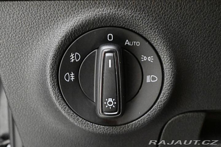 Škoda Karoq 2,0 TDI 85 kW Clever NAVI 2022