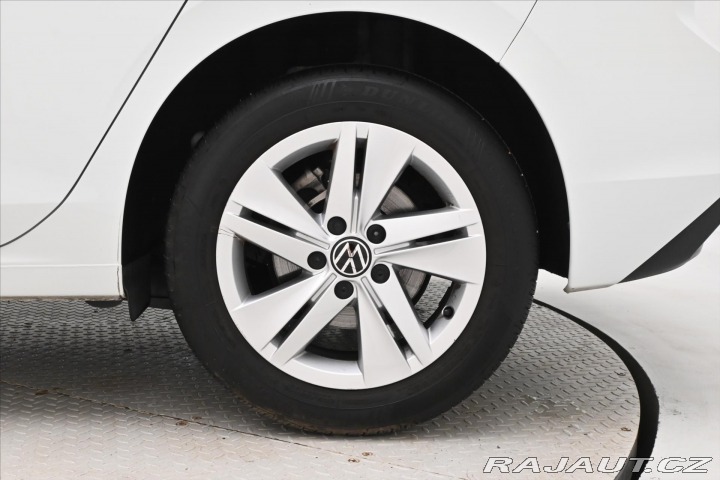 Volkswagen Golf 2,0 TDI 110 kW Life Záruk 2022
