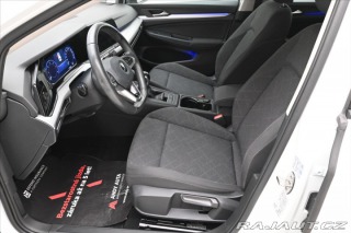 Volkswagen Golf 2,0 TDI 110 kW Life Záruk 2022