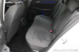 Volkswagen Golf 2,0 TDI 110 kW Life Záruk 2022
