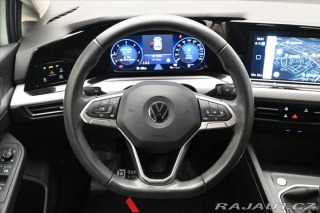 Volkswagen Golf 2,0 TDI 110 kW Life Záruk 2022