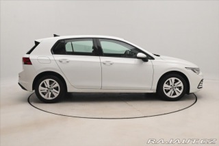 Volkswagen Golf 2,0 TDI 110 kW Life Záruk 2022