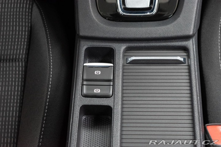 Škoda Octavia 2.0 TDI DSG*ACC*BLIS*CARP 2022