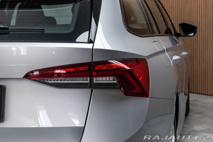 Škoda Octavia 2.0 TDI DSG*ACC*BLIS*CARP 1800