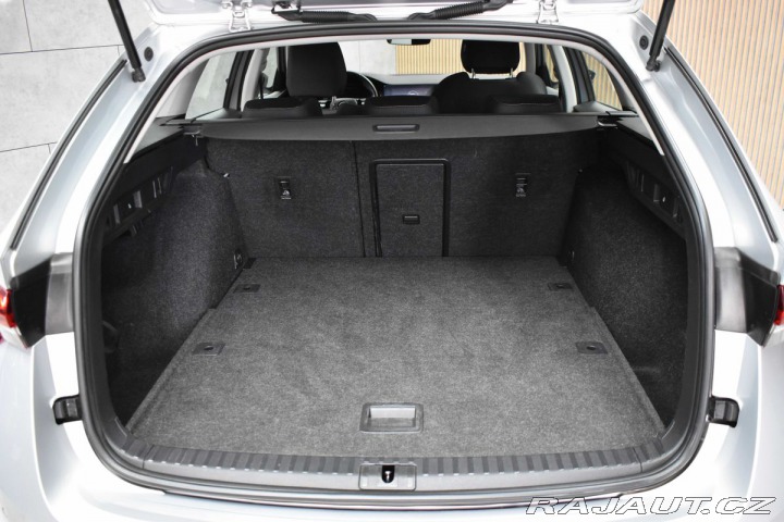 Škoda Octavia 2.0 TDI DSG*ACC*BLIS*CARP 1800