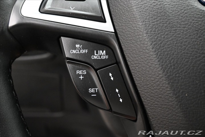 Ford S-MAX 2,5 Hybrid 140 kW AT Záru 2022