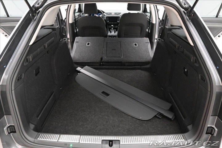Škoda Superb 2,0 TDI 110 kW DSG Style 2023