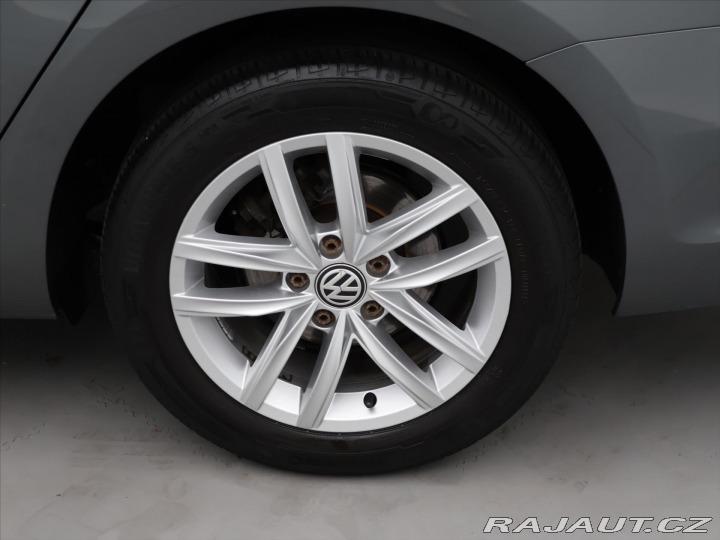 Volkswagen Golf 1,6 TDI 85kW DSG Comfort 2018