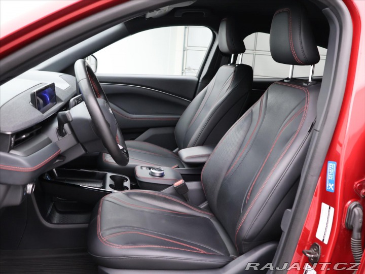 Ford Mustang 98,7kW Ext.Range AWD CZ D 2021