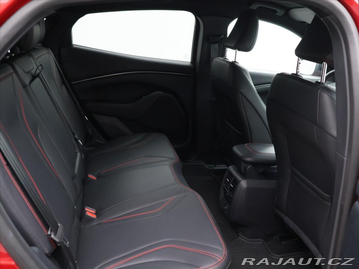 Ford Mustang 98,7kW Ext.Range AWD CZ D 2021