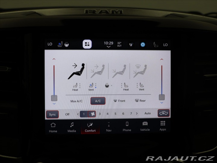 Dodge RAM 5,7 1500 295kW Laramie 4x 2022