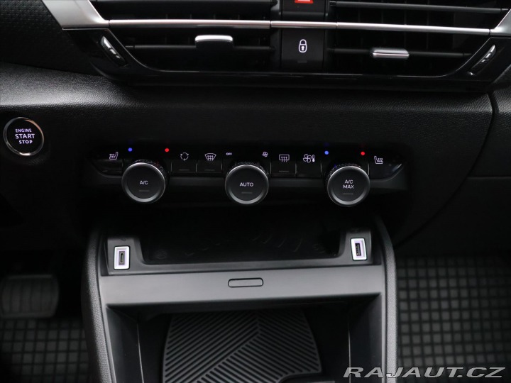Citroën Ostatní modely C4 X 1,2 PT 96kW CZ 1 Maj. Shi 2023