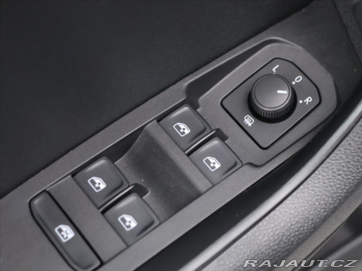 Škoda Karoq 1,6 TDI 85kW Ambition CZ 2019