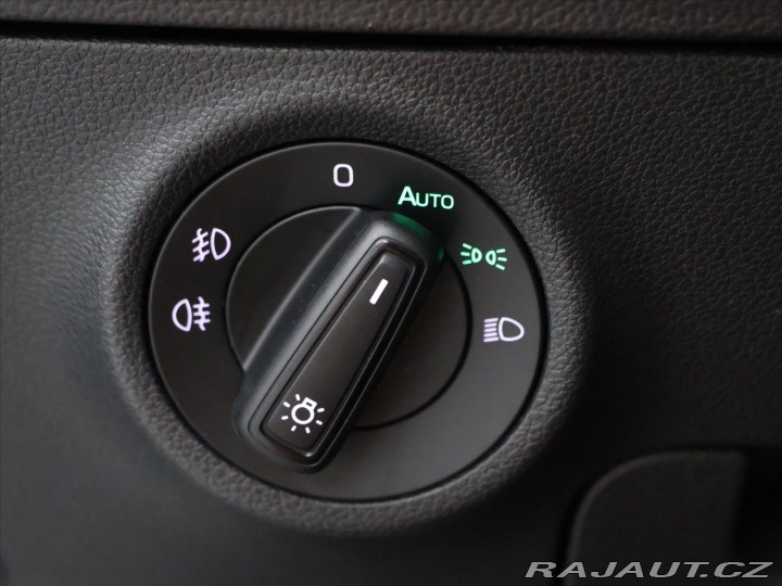 Škoda Karoq 1,6 TDI 85kW Ambition CZ 2019