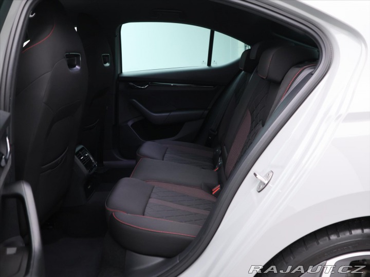 Škoda Octavia 2,0 TSI RS 180kW DSG CZ 1 2021