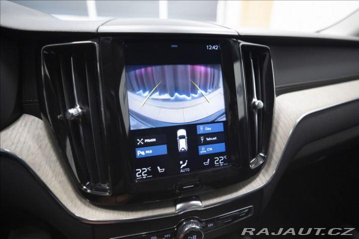 Volvo XC60 2,0 D4 AWD INSCRIPTION TA 2018