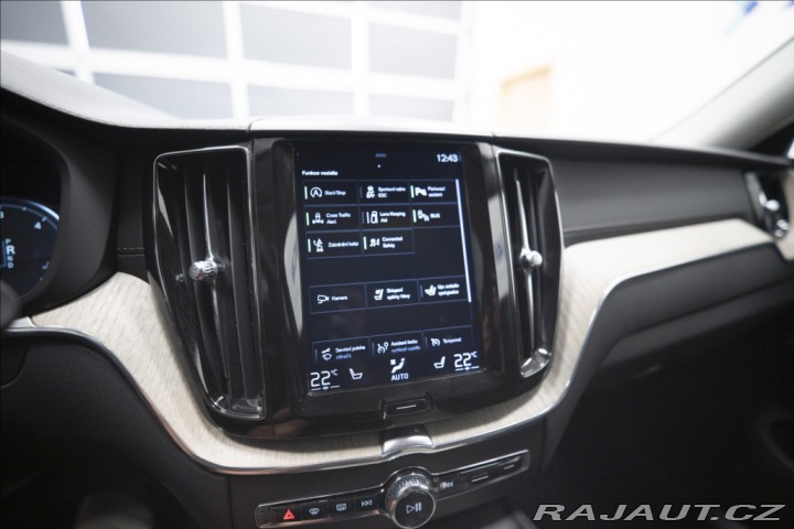 Volvo XC60 2,0 D4 AWD INSCRIPTION TA 2018