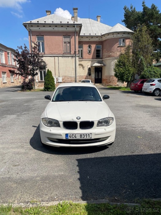 BMW 1 2,0   120d e87 130kw bílý