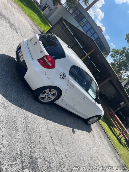 BMW 1 2,0   120d e87 130kw bílý 1800
