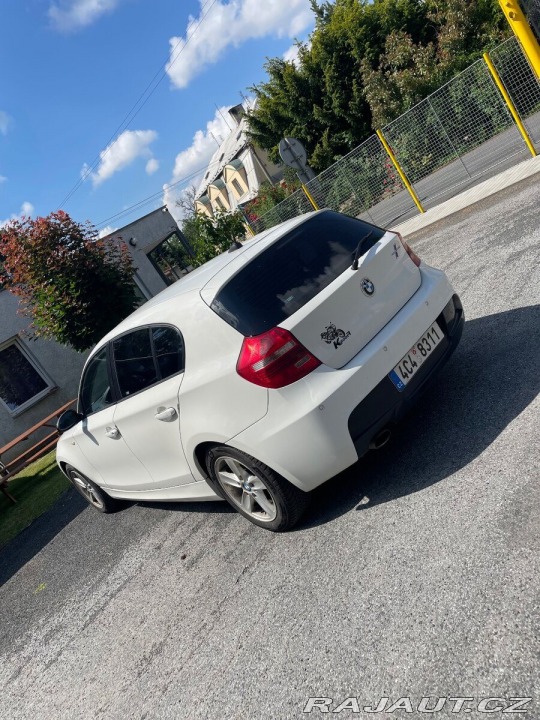 BMW 1 2,0   120d e87 130kw bílý 1800