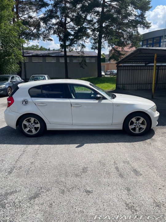 BMW 1 2,0   120d e87 130kw bílý 1800