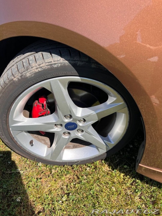 Ford Focus 1,6 2013