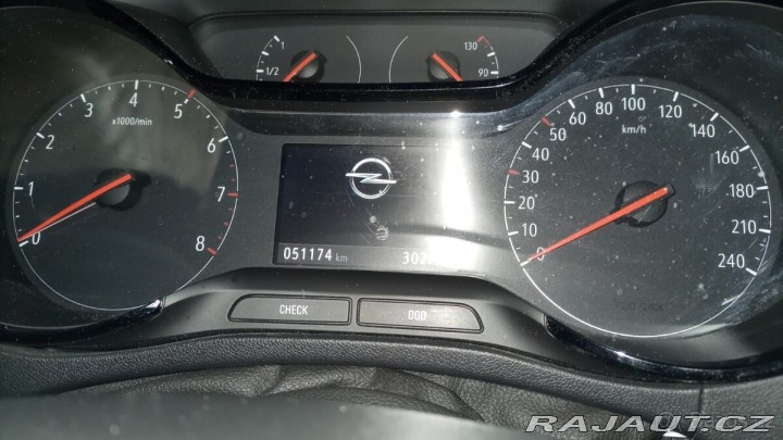Opel Crossland prodám 2021
