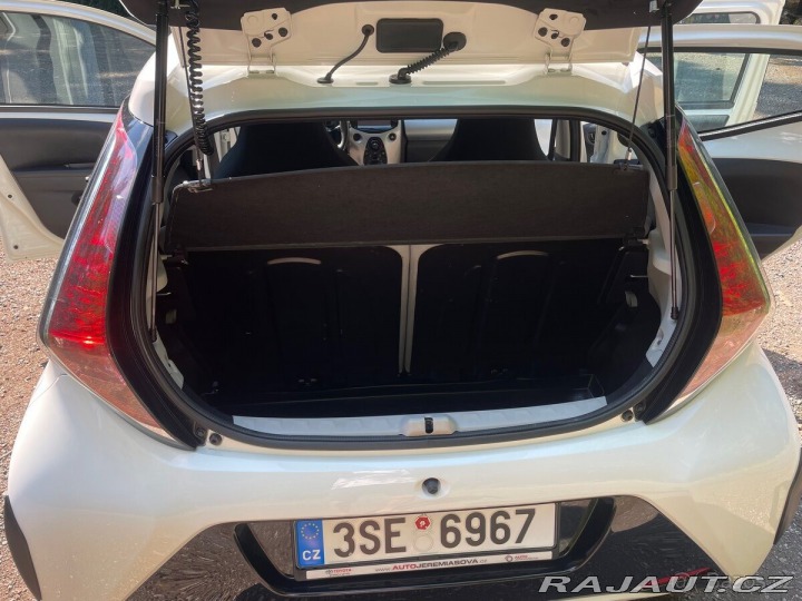 Toyota Aygo 2015