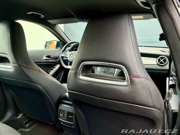 Mercedes-Benz GLA 200d 4Matic AMG paket 2017