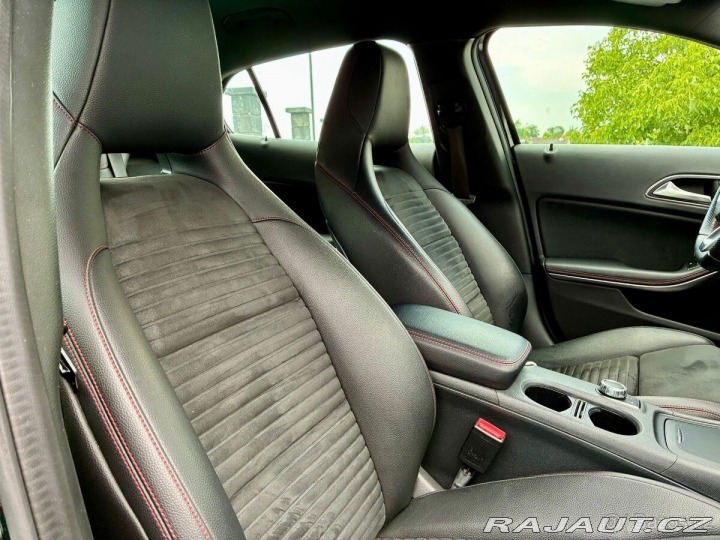 Mercedes-Benz GLA 200d 4Matic AMG paket 2017